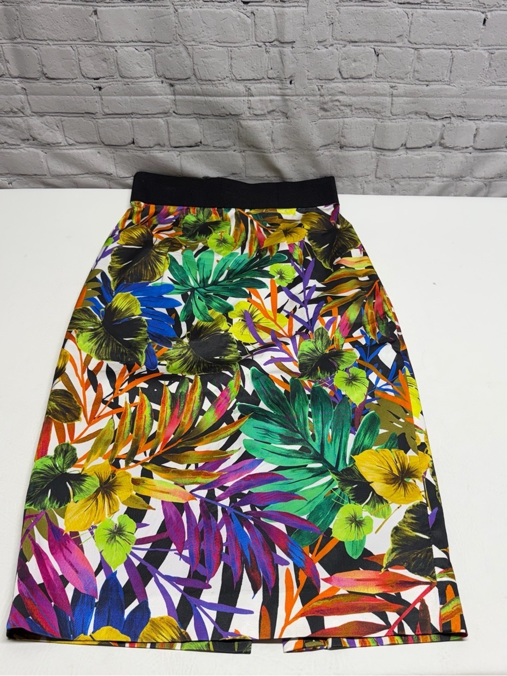 Milly Multicolor Tropical Floral Pencil Skirt size 2
